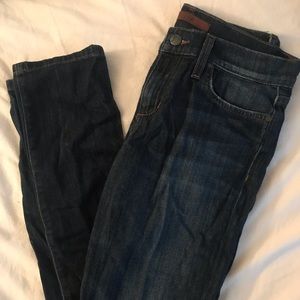 Joe’s Jeans ‘Alia’ Straight Leg Jean
